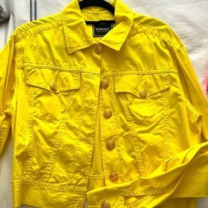 Rare Vtg Gianni Versace Jeans Yellow Medusa Gold Button Bright Yellow